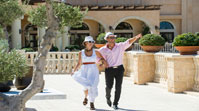 ../images/elysium/thehotel/015_Couple_on_sunset_terrace_B.jpg