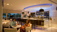 ../images/mediterranean/dining/027_Blue_Bar.jpg